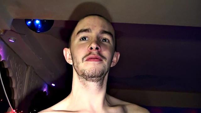 Amateur guys enjoy anal and BJ on indoor swimming pool