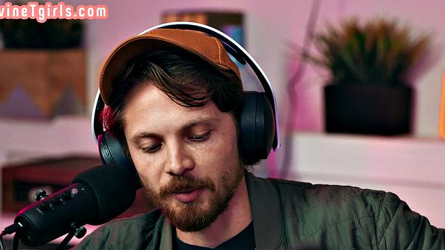 Divine 21yo TS deepthroating BF before barebacking