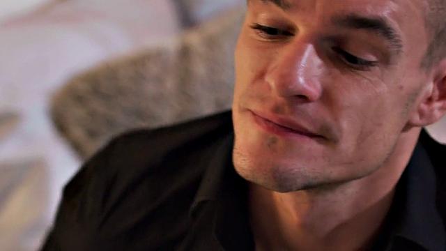 Watch this tattooed babe seduce a guy & get herself off before squirting like a fountain