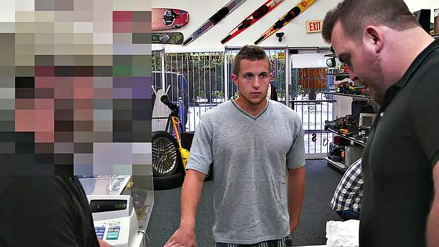 Amateur gaypawn assfucked in office by lucky owner