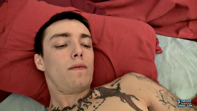 Straight Guy Bangs a Fleshlight! - Blinx