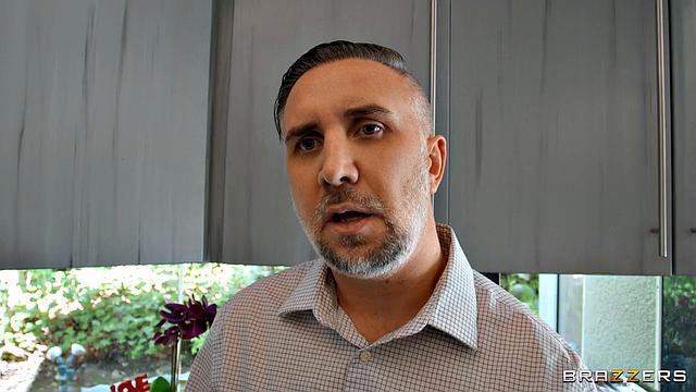 Sucking Off Real Estate Agent