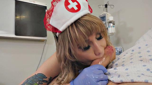 Throating nurse with tattooed body barebacked by patient