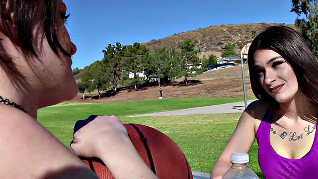 Britney Blue goes lesbian after basketball play