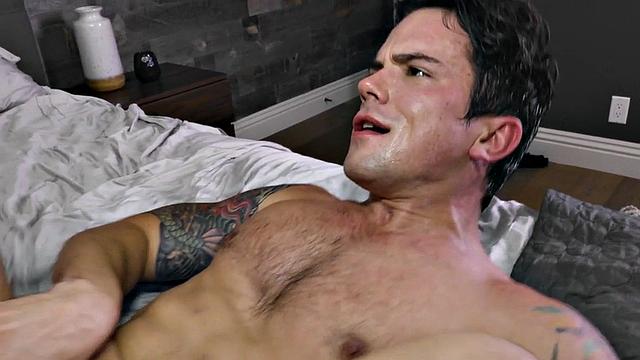 Amateur inked stud barebacked till cumshot by cock