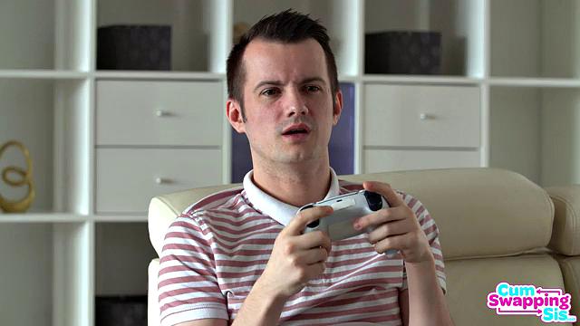 Stepbro's Big Idea Keeps Me Out Of Trouble - S4:E10