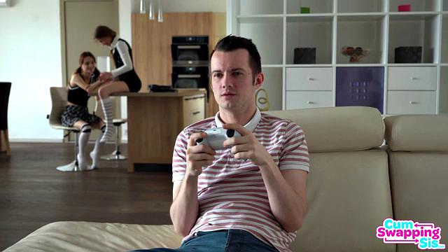 Stepbro's Big Idea Keeps Me Out Of Trouble - S4:E10