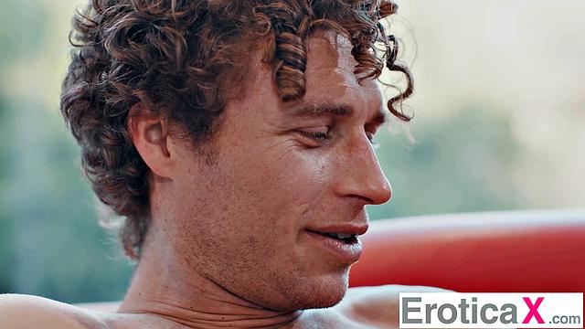 Ebony Babe Has Scorching Sex with Bf - Eroticax