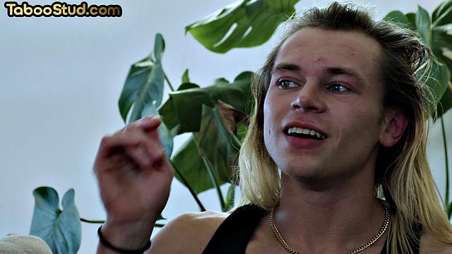 Handsome studs deepthroating in 69