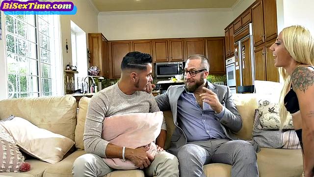 Ethnic threeway with open swingers