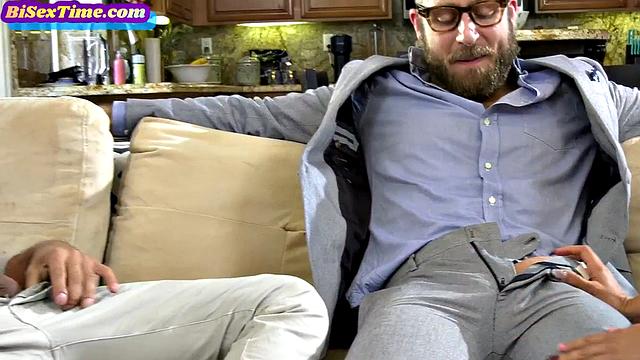 Ethnic threeway with open swingers