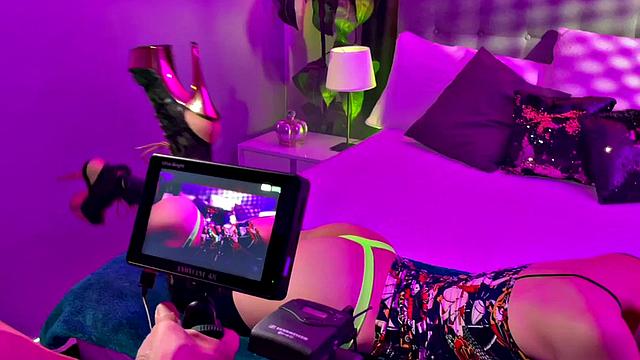 Amateur BTS les 3some pussyeating and strapon sex