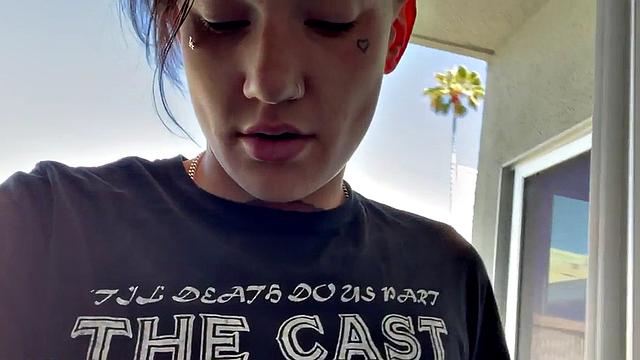 Amateur BTS les 3some pussyeating and strapon sex