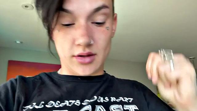 Amateur BTS les 3some pussyeating and strapon sex