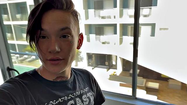 Amateur BTS les 3some pussyeating and strapon sex