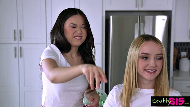 My Stepsis Is A Super Slut - S25:E12