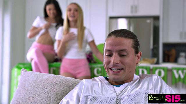 стервозная сводная сестра воплощает тройную фантазию во время матча