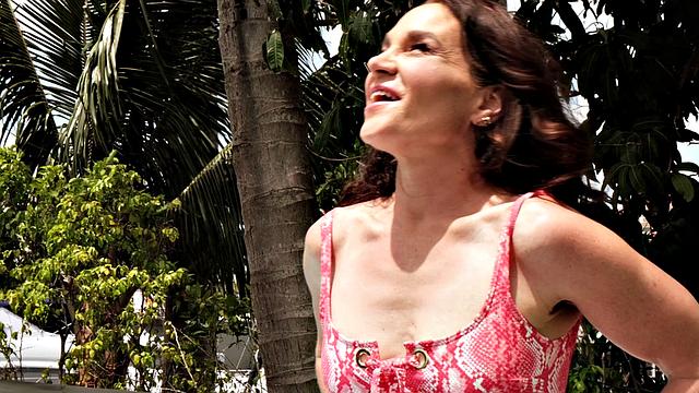 Carrie Anne with the pool boy