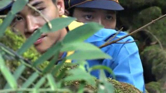 Slim Asian scouts banging outdoor couple after blowjob