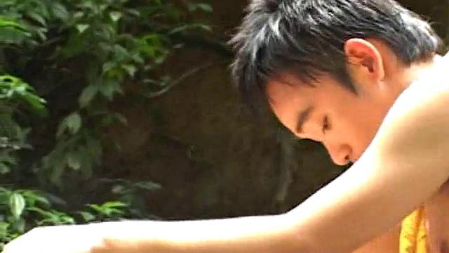 Slim Asian scouts banging outdoor couple after blowjob