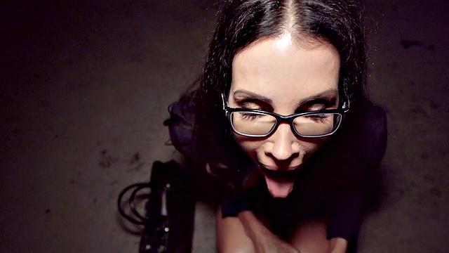 Picked up teacher got outdoor cuntfucked in POV