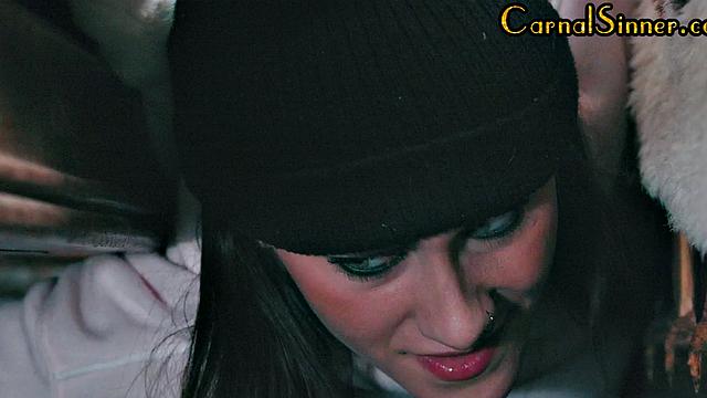 Bigbooty lesbian MILF facesitting and fingering inked babe