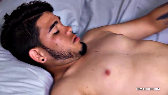 Torino Fucks a Rapper