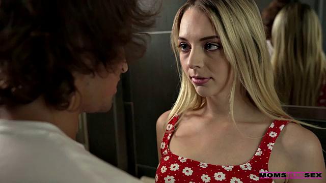 My Stepmom Wants To Be In - S15:E8