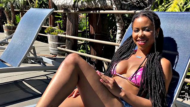 Covering Kira With Cum