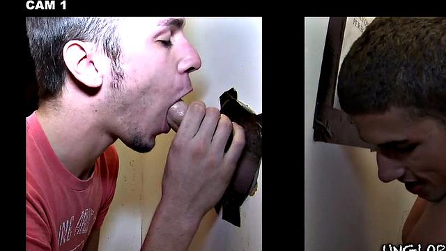 Стрейт пришёл за минетом в дырке, а там ловкий сюрприз для мужика