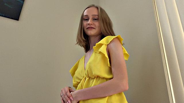 The Size Her Forearm