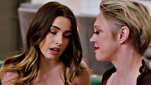 GIRLSWAY - Neglected MILF Dee Williams Gets Attention From Stepdaughter Chanel Camryn