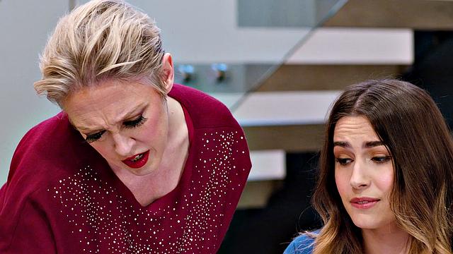 GIRLSWAY - Neglected MILF Dee Williams Gets Attention From Stepdaughter Chanel Camryn