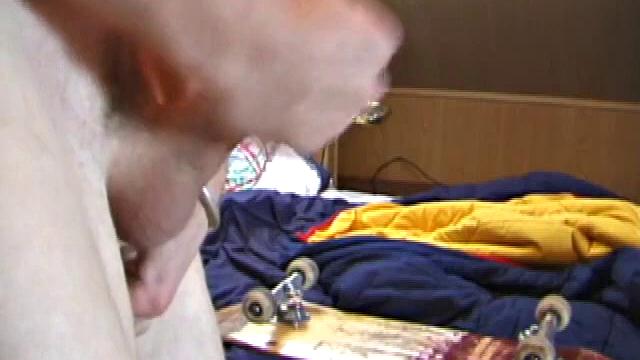 With skateboard at his side, this young street surfer wastes little time sliding down his pants and pulling out his rock hard cock from his boxers. Adam grabs a dildo, raises his legs into the air, and shoves it up his ass.