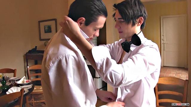 Well Dressed Guys Fuck Bareback - Kyle &amp;amp; Scott