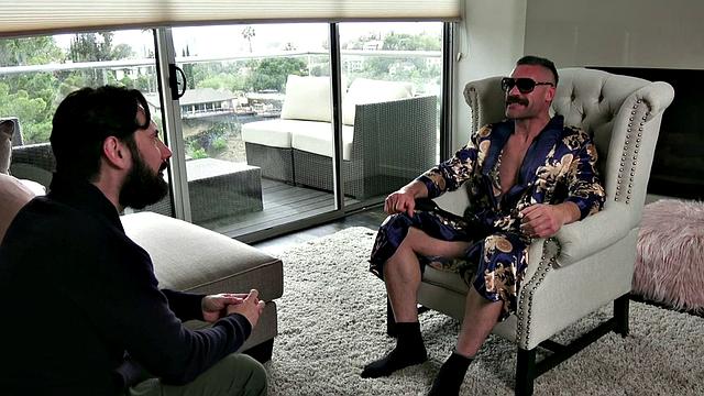 смотри, как Элиза Ибарра получает по полной и ловит сперму на лицо