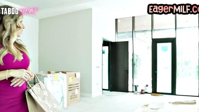 Anal MILF in lingerie fucks like pro i nPOV