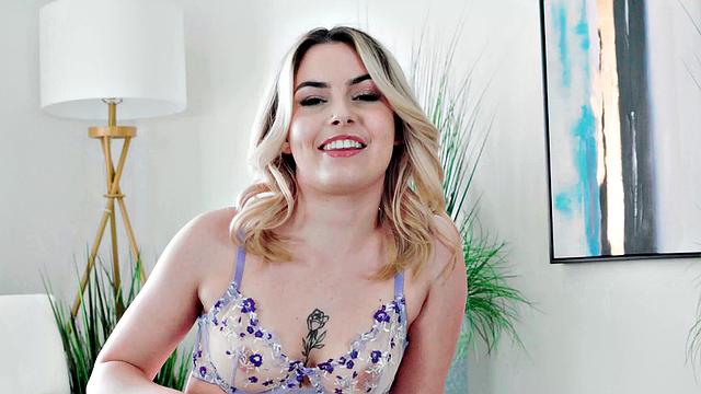 Throated - SUPER HOT Blonde Gets Her Face Juicy With Dock