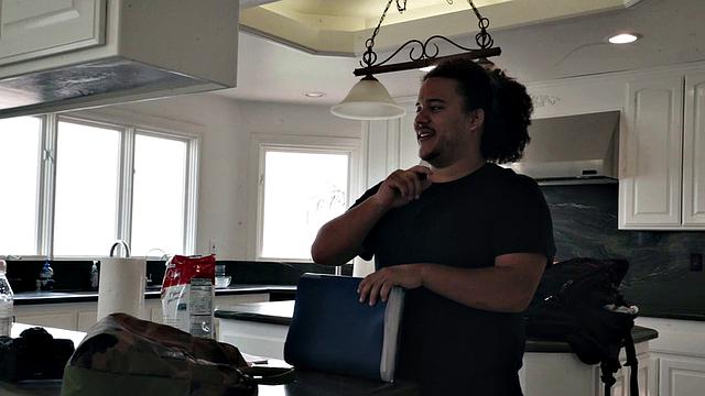 Kiara Cole - Behind the Scenes