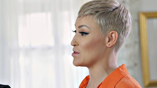 Brunette Babe Paige Owens Talks About Herself in an Interview