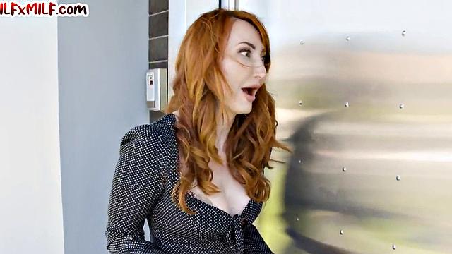 Busty lesbo MILF facesitting in 3some after foreplay