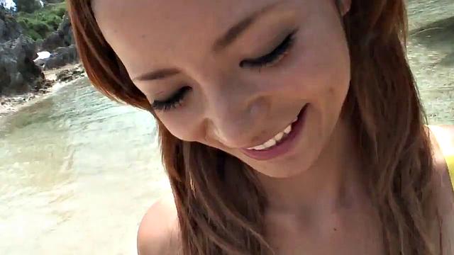 Outdoor Asian blowjob with naughty Shiori Ayase