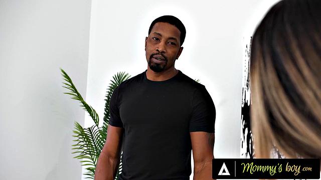 MOMMY'S BOY - Hot Linda Lan Seduces Client For Interracial NURU Complimentary Massage