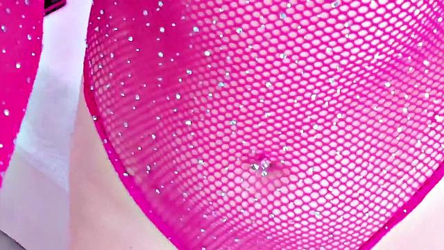 Stunning babe sucking and rubbing pussy