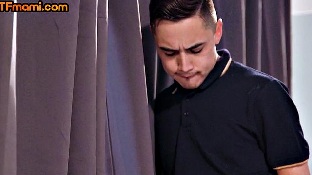 DTF redhead MILF gets hairypussy banged by short guys