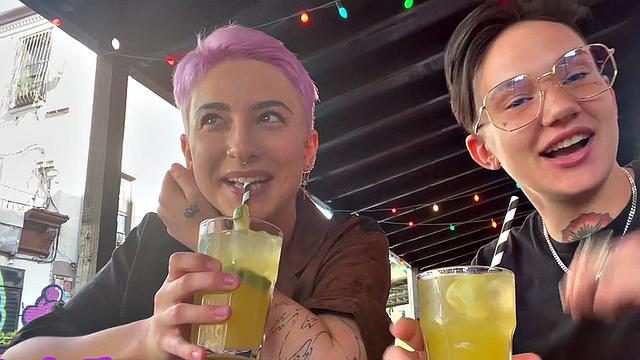 Tattooed queer licks GFs hairy in homemade oral sex