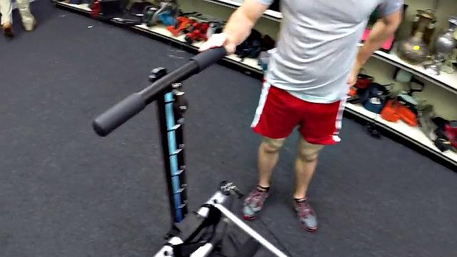 Straight jock agrees to ride