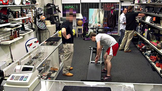 Straight jock agrees to ride