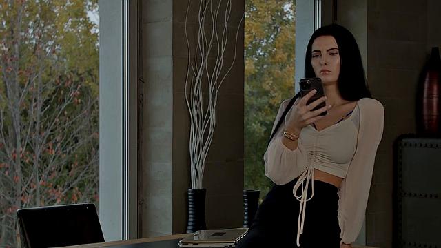 JOYMII - Sexy Busy Boss Simon Kitty Fucks An Employee During Office Time