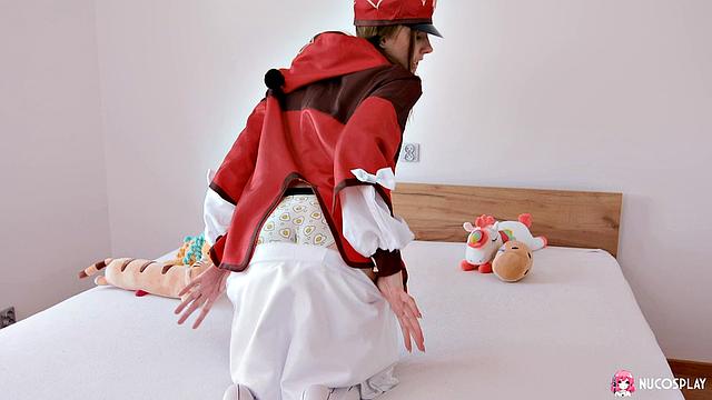 Лимия Маркс трахается в костюме Клии и получает горячий внутренний залив